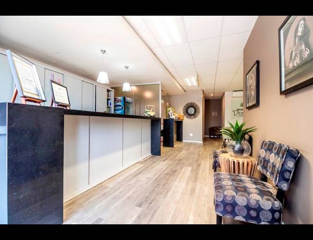 BUSINESS FOR SALE IN FOURWAYS